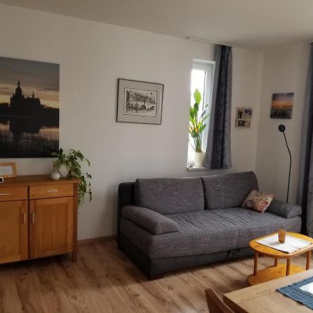 Altstadt Ferienwohnung Stralsund Mit Parkplatz Bagian luar foto