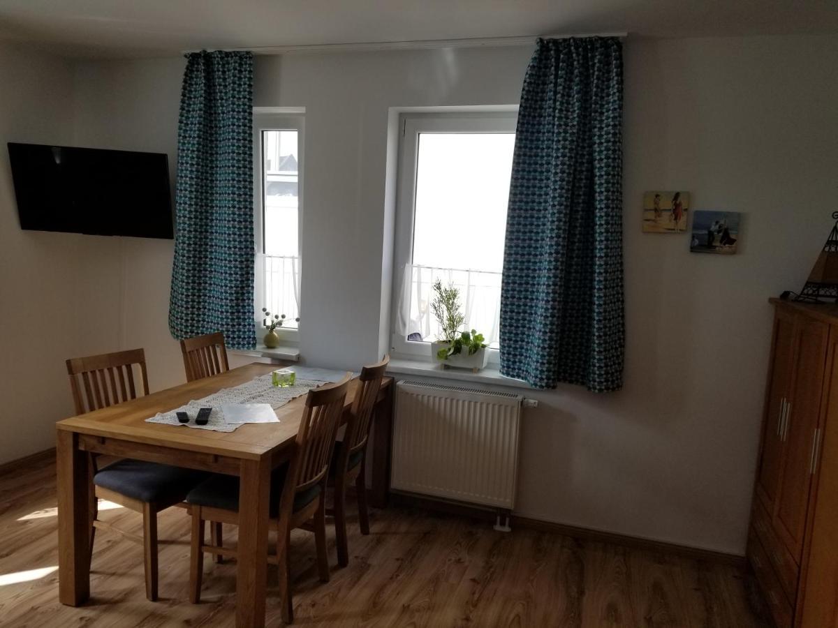 Altstadt Ferienwohnung Stralsund Mit Parkplatz Bagian luar foto
